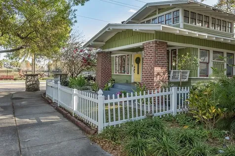 702 S Bungalow Terrace Tampa FL 33606