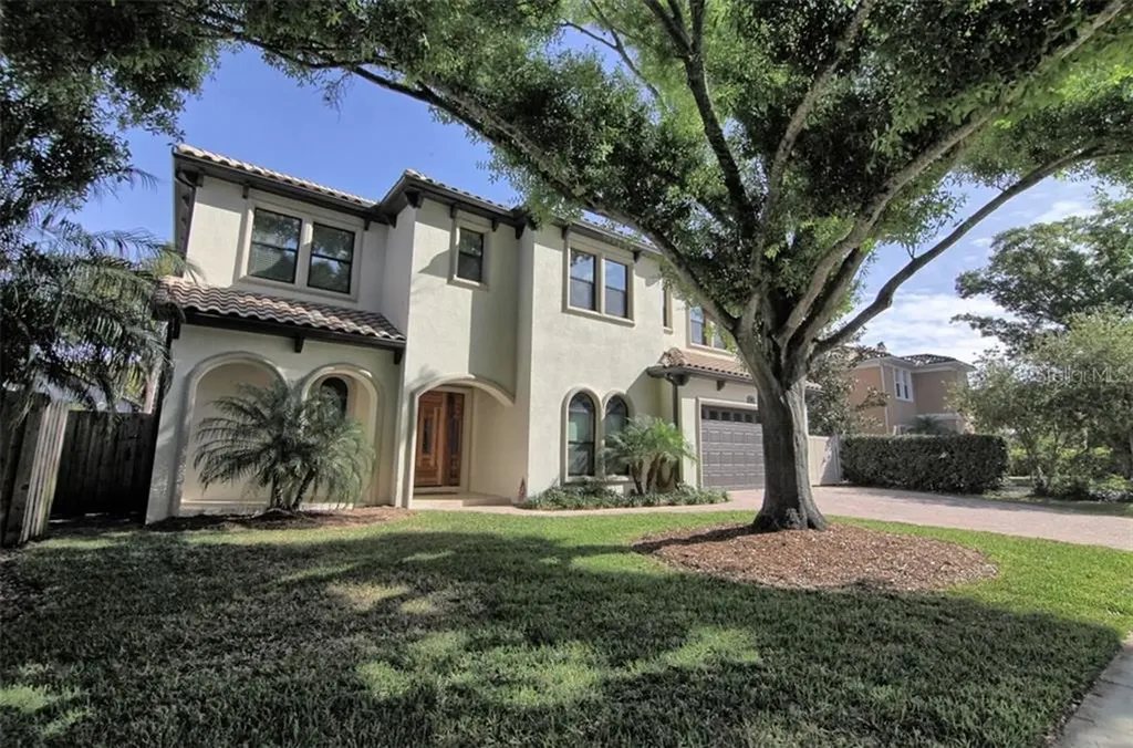 3307 W Leona Street Tampa FL 33629