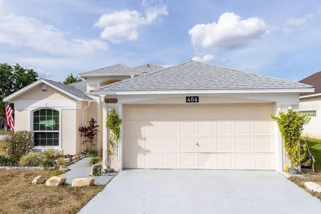 406 Lake Davenport Boulevard Davenport FL 33897