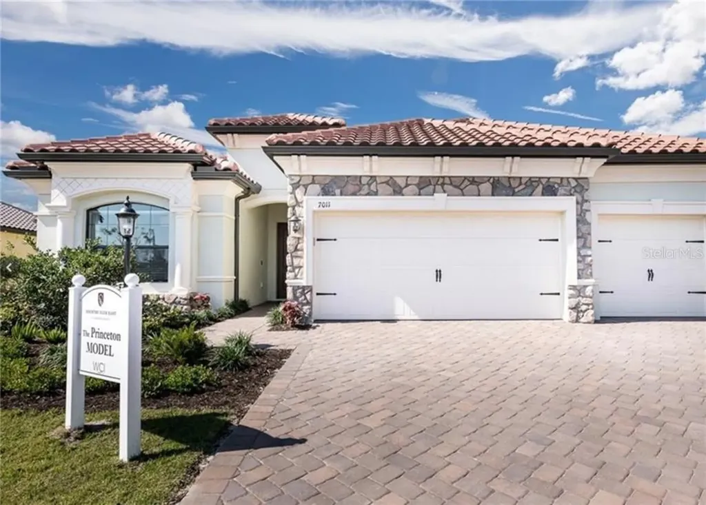 15728 Seaton Place Bradenton FL 34202
