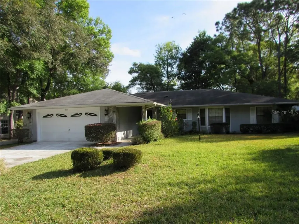 9585 SW 192nd Court Road Dunnellon FL 34432