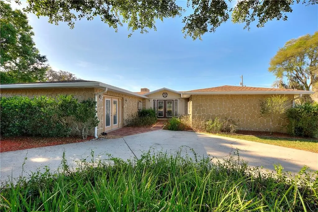 2208 Wells Road Auburndale FL 33823
