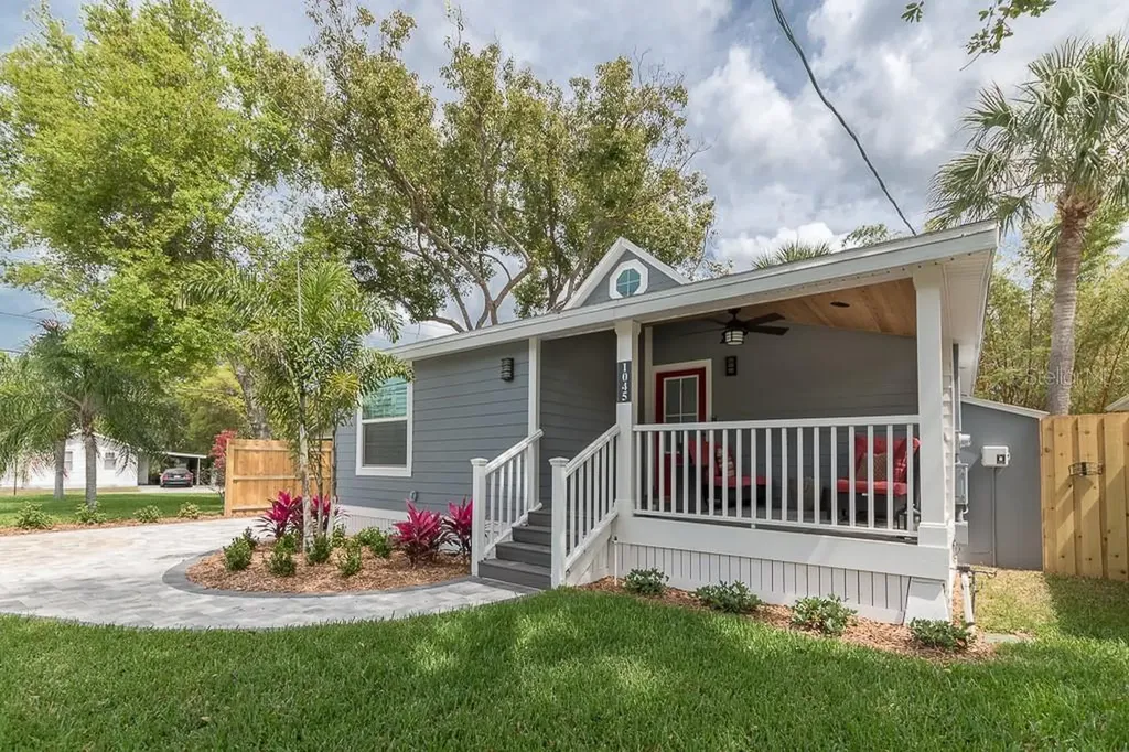 1045 Martin Luther King Jr Avenue Dunedin FL 34698