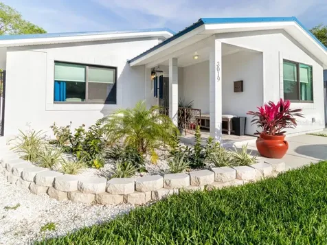 3019 Boca Ciega Drive N St Petersburg FL 33710