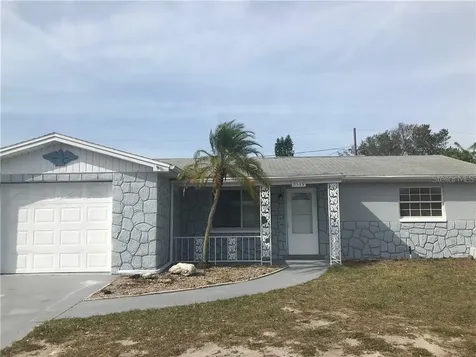3519 Holiday Lake Drive Holiday FL 34691