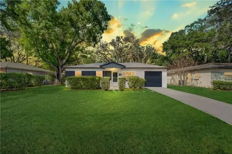 1413 W Linebaugh Avenue Tampa FL 33612