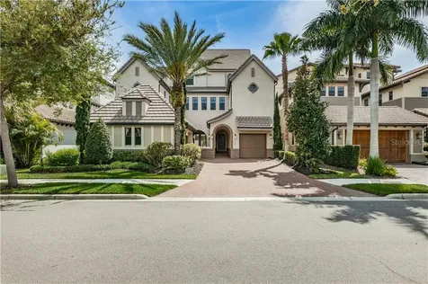 4904 Carranza Court Tampa FL 33616