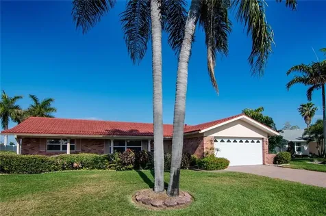 1232 79th Street S St Petersburg FL 33707