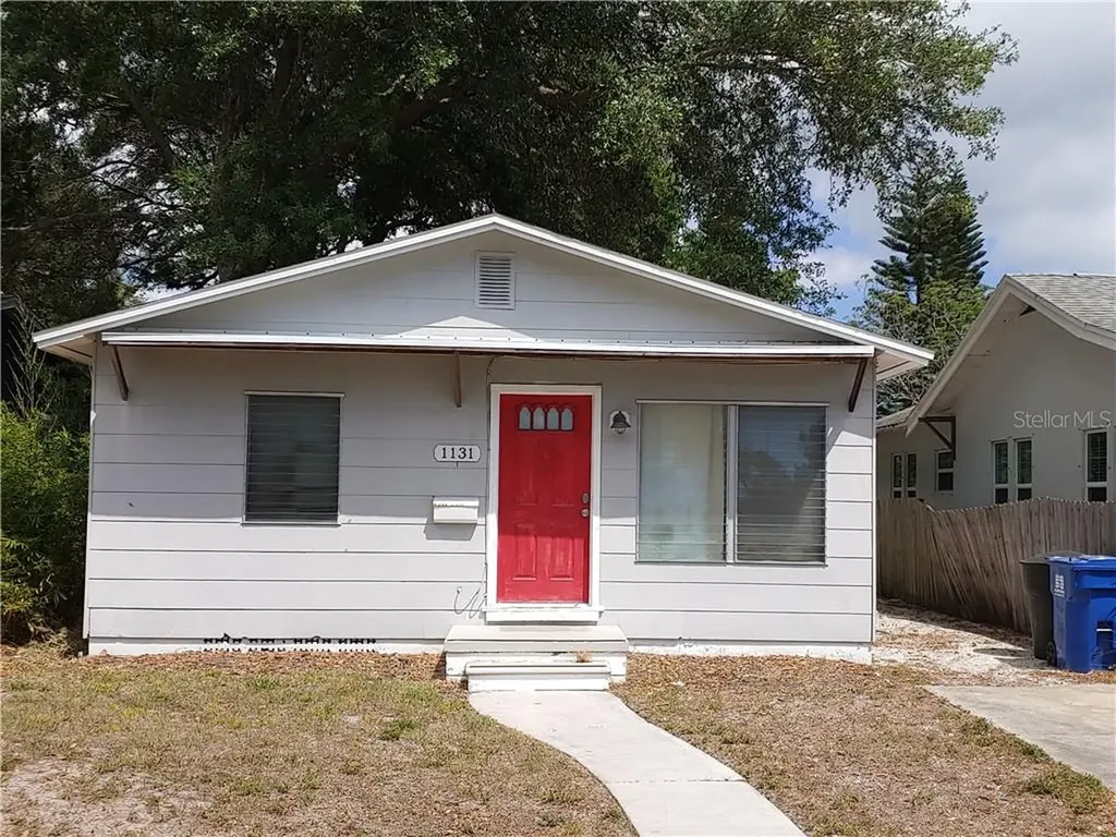 1131 36th Avenue N St Petersburg FL 33704