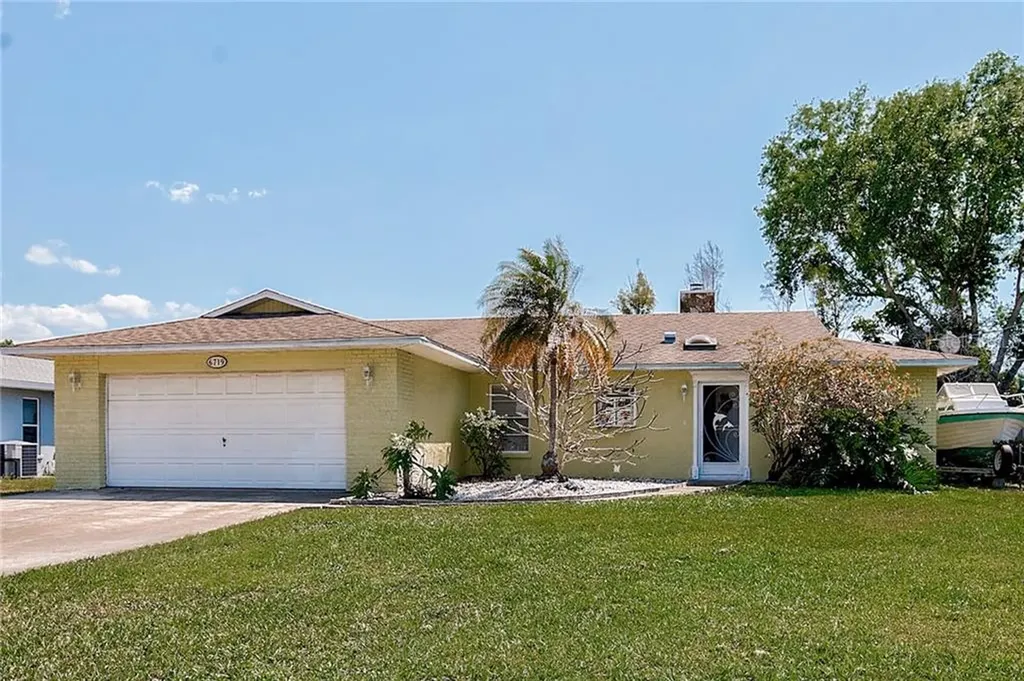 6719 12th Avenue NW Bradenton FL 34209