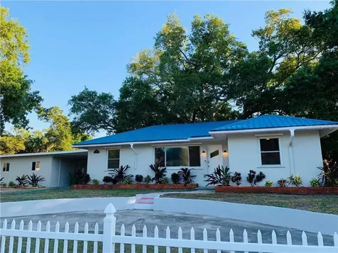 2315 15th Avenue W Bradenton FL 34205