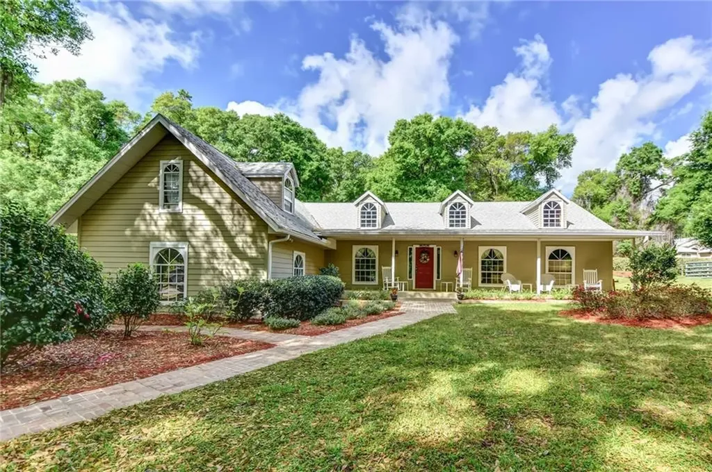 2230 Deerfoot Trail Deland FL 32720