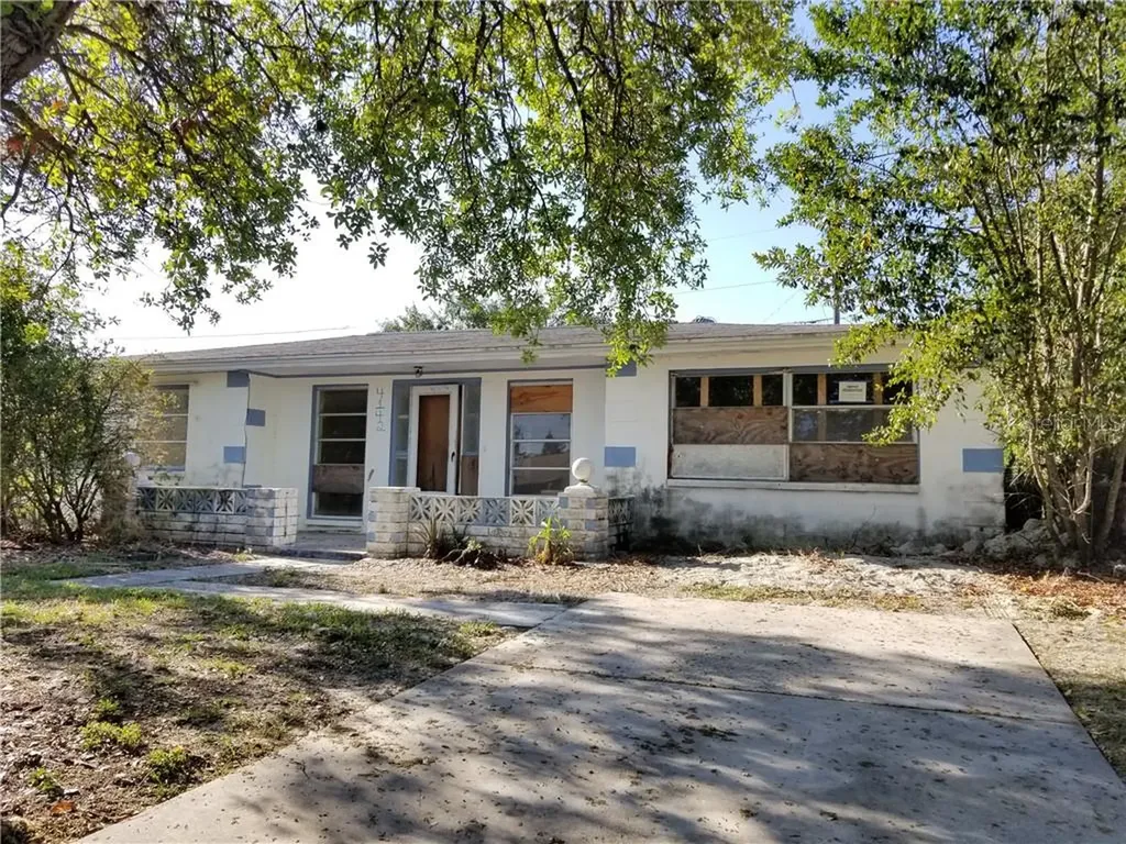 4142 Ridgefield Avenue Holiday FL 34691