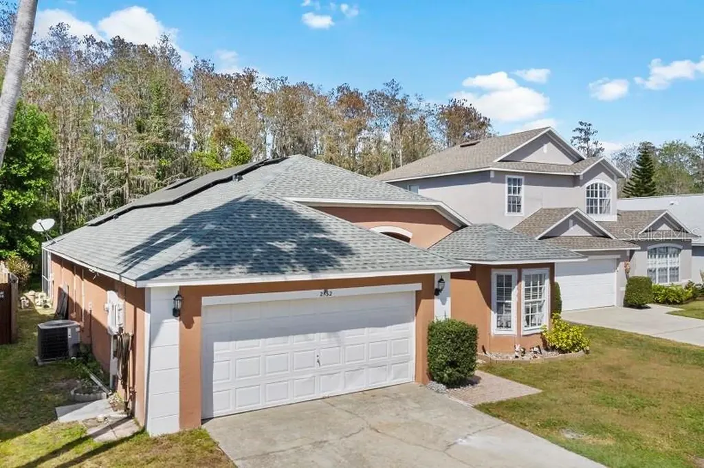 2132 Mallard Creek Circle Kissimmee FL 34743