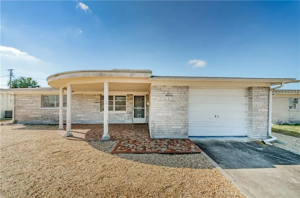 3910 Sablewood Drive Holiday FL 34691