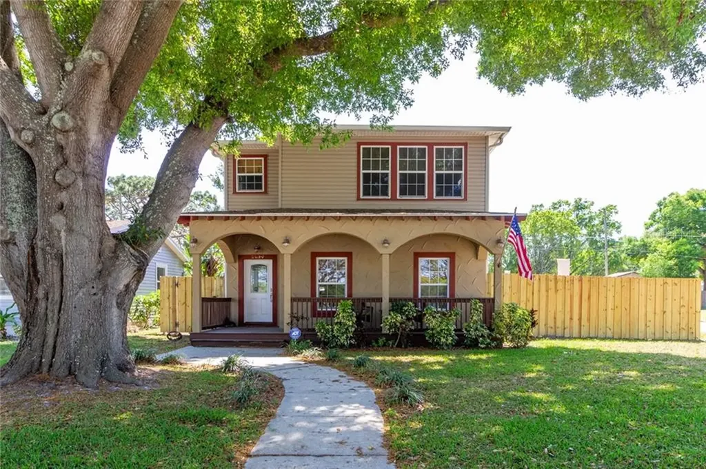 4168 13th Avenue N St Petersburg FL 33713