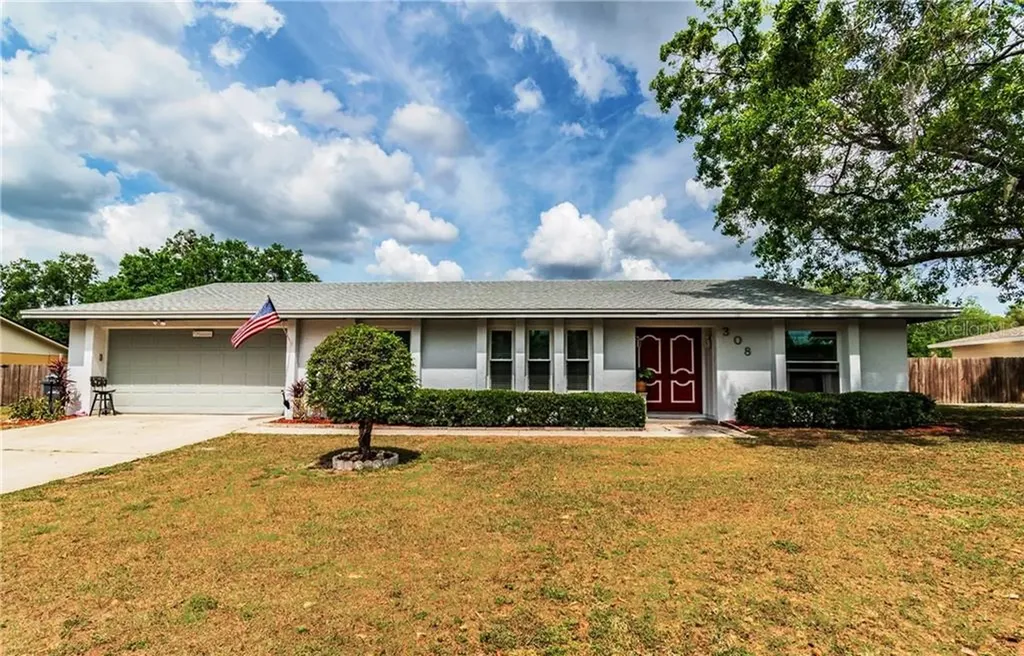 308 Greenwoods Lane Lakeland FL 33813