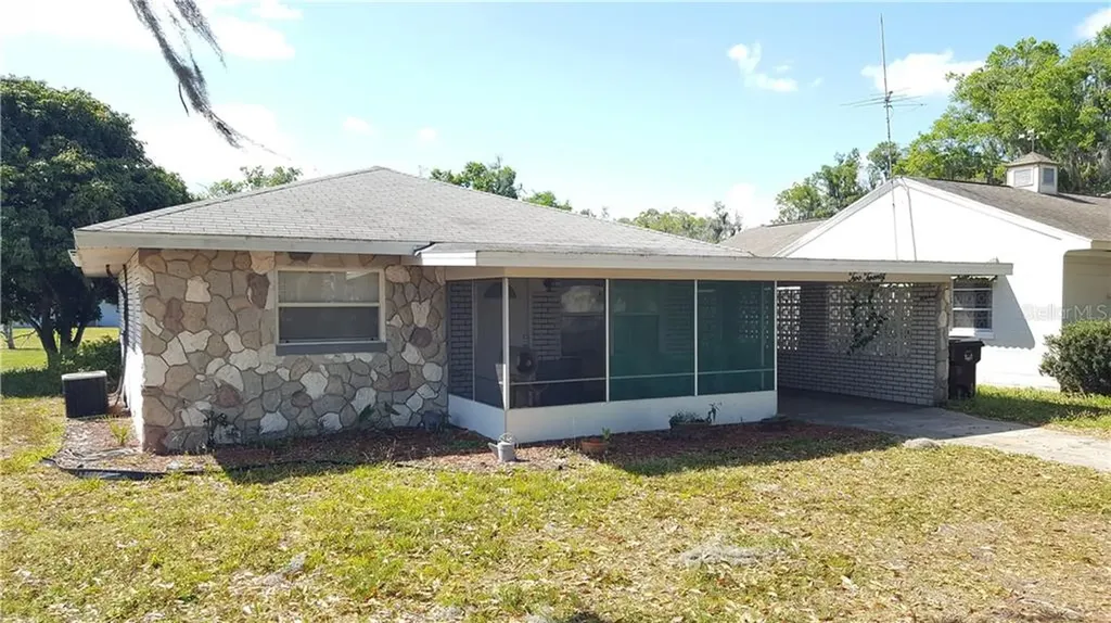 220 Indiana Avenue Saint Cloud FL 34769