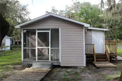 4407 N 17th Street Tampa FL 33610