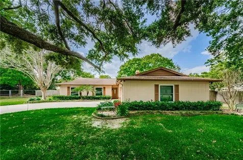 15504 Woodfair Place Tampa FL 33613