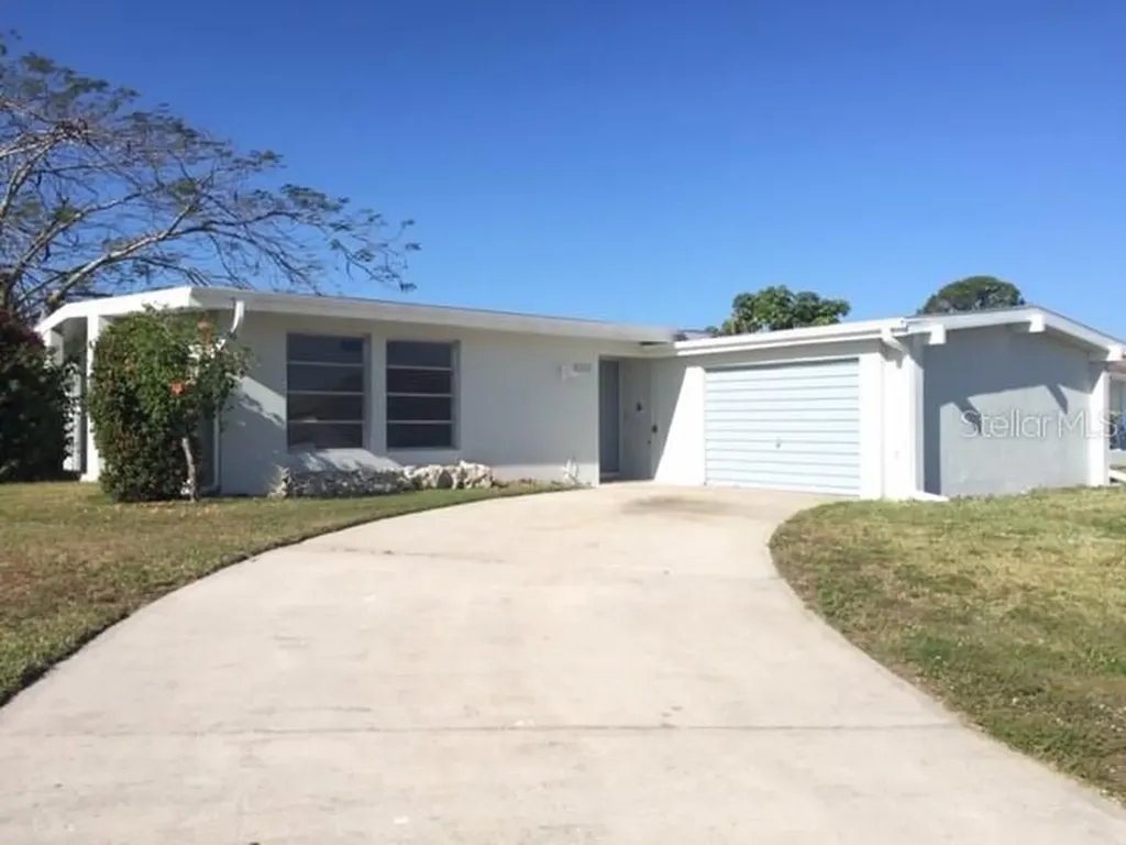 6315 Scorpio Avenue North Port FL 34287