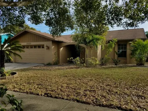 1937 Halifax Lane Clearwater FL 33763