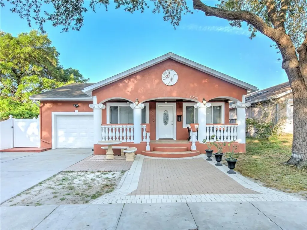 6720 Laurel Street N St Petersburg FL 33702