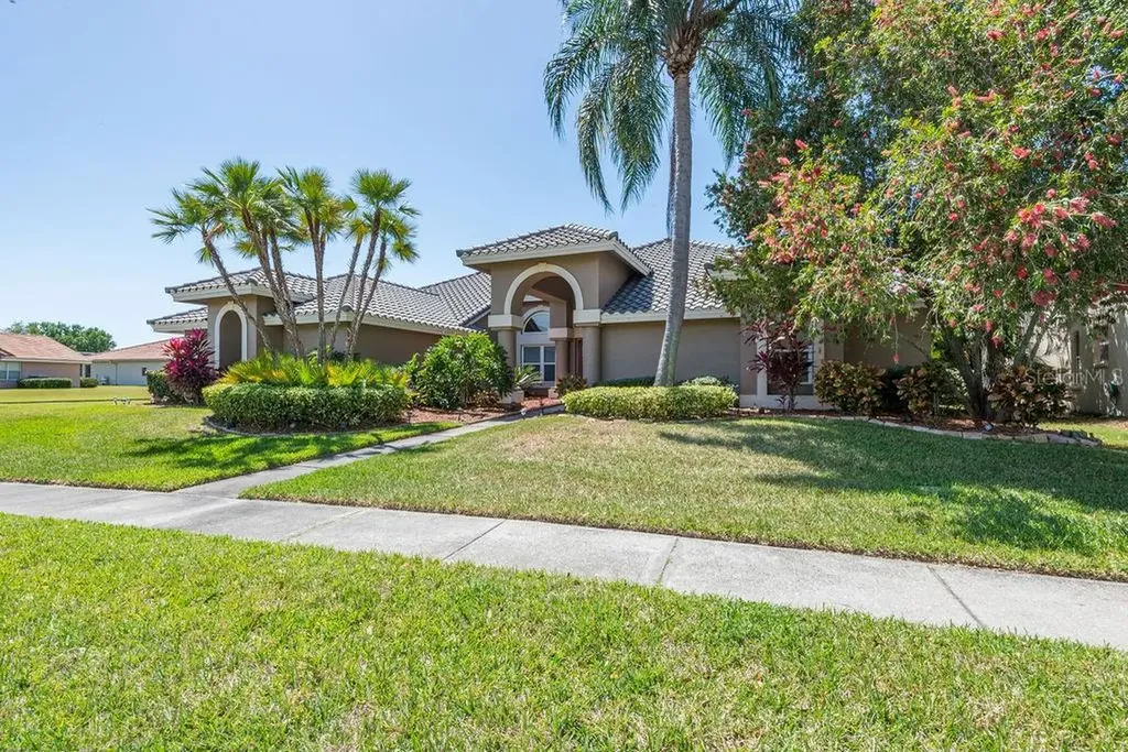 5105 E Longboat Boulevard Tampa FL 33615