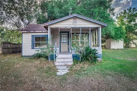 723 N Nashua Avenue Fort Meade FL 33841