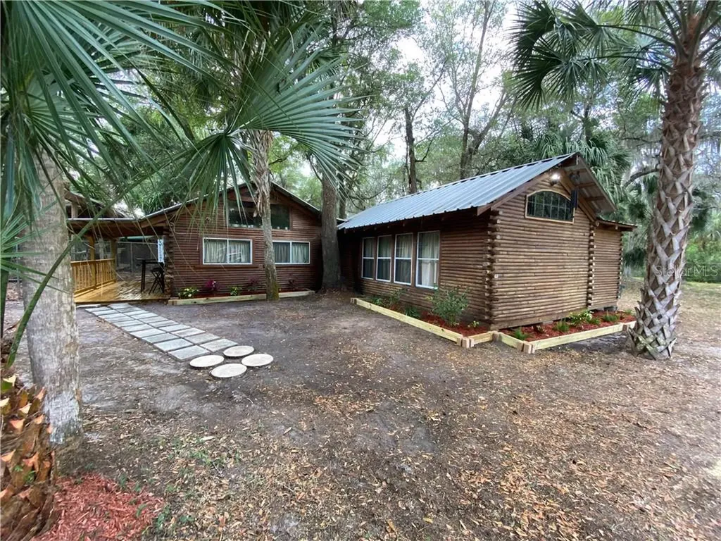 1625 E Keysville Road Lithia FL 33547