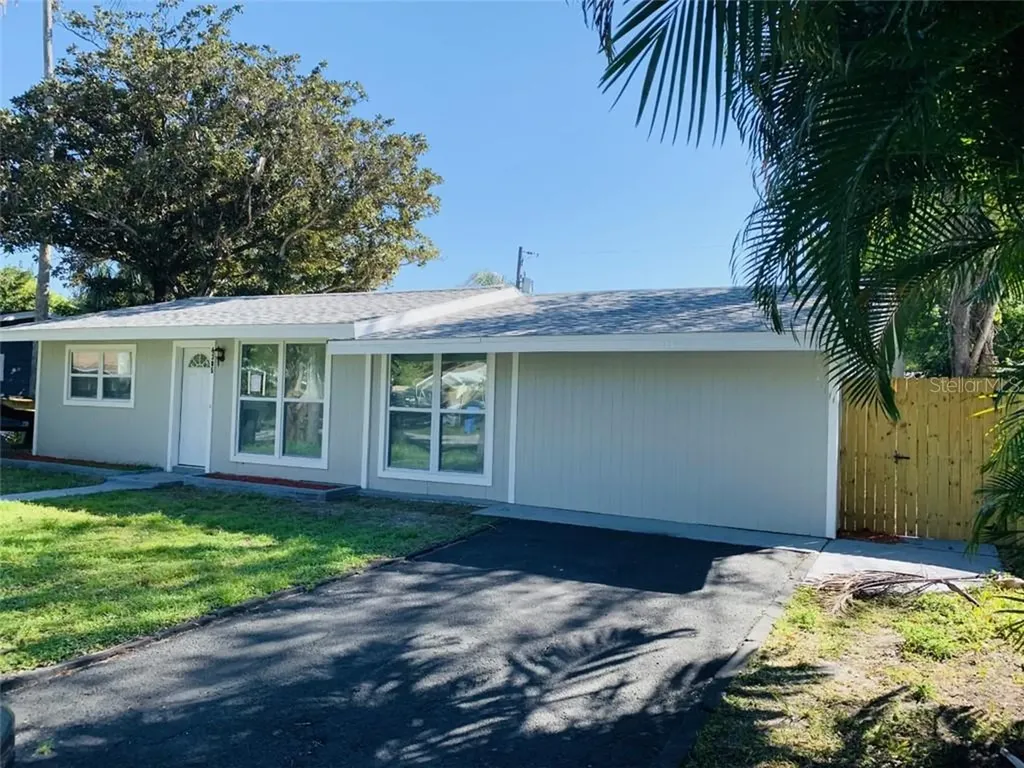 4305 78th Lane N St Petersburg FL 33709