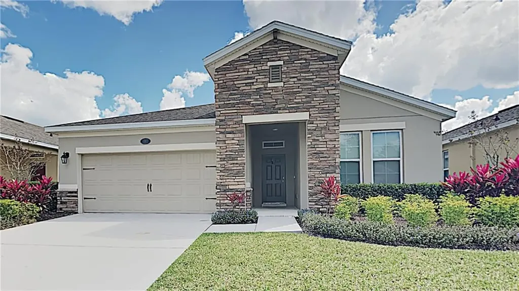 317 W Freesia Court Deland FL 32724