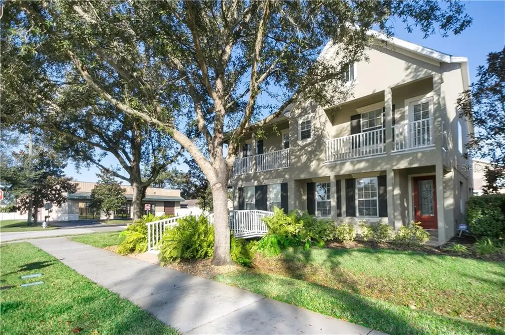 1623 Wilson Avenue Orlando FL 32804