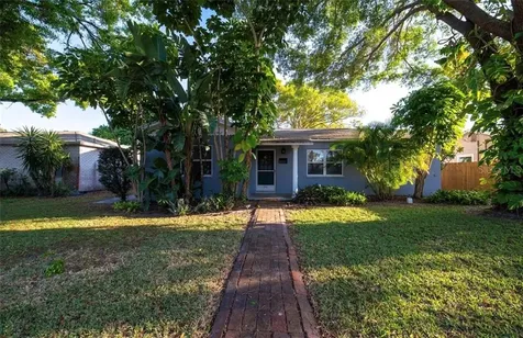 542 40th Avenue NE St Petersburg FL 33703