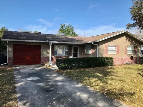 5062 54th Way N St Petersburg FL 33709