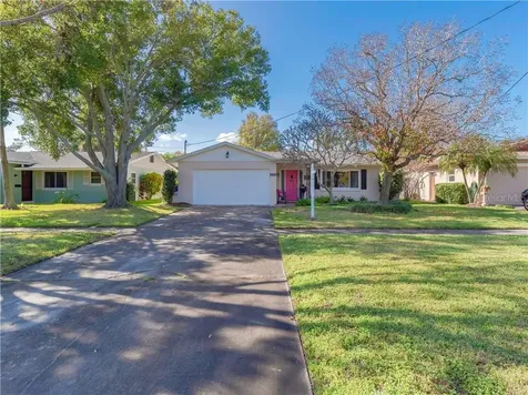 6222 Bayou Grande Boulevard NE St Petersburg FL 33702