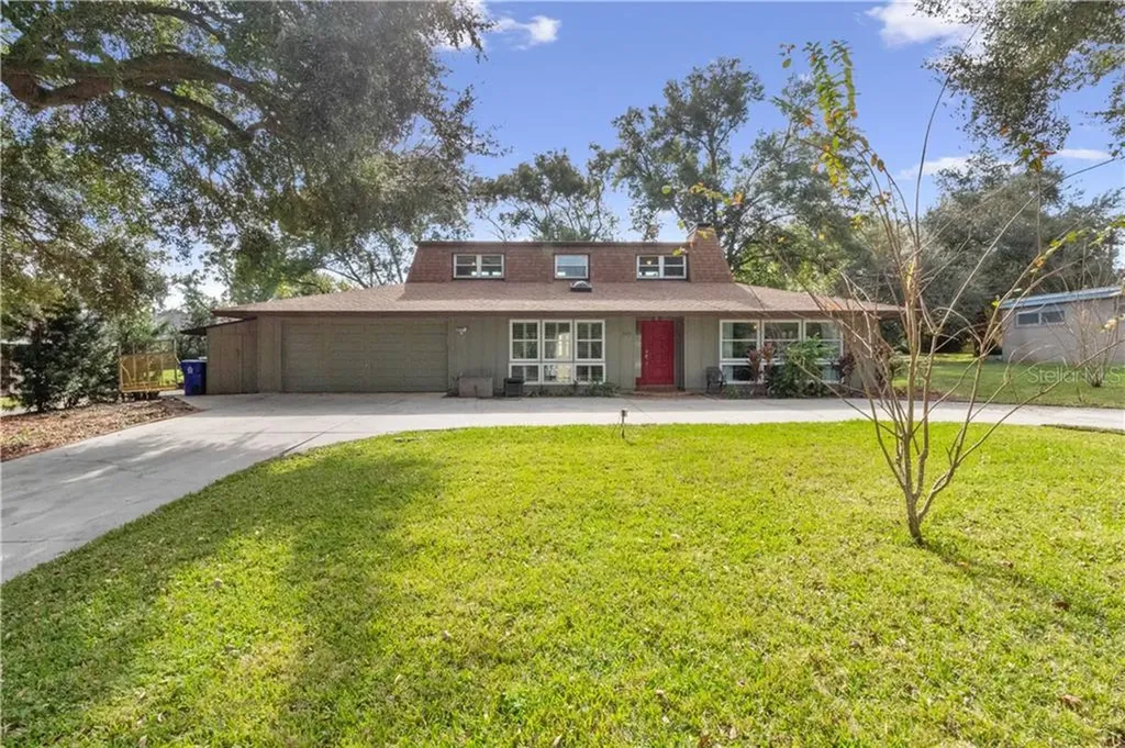 905 Woodmont Lane Lakeland FL 33813