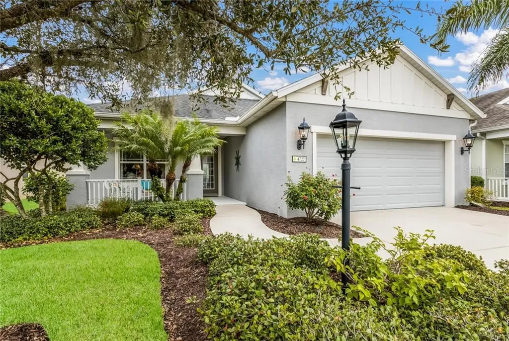 4727 Lake Breeze Terrace Sarasota FL 34243