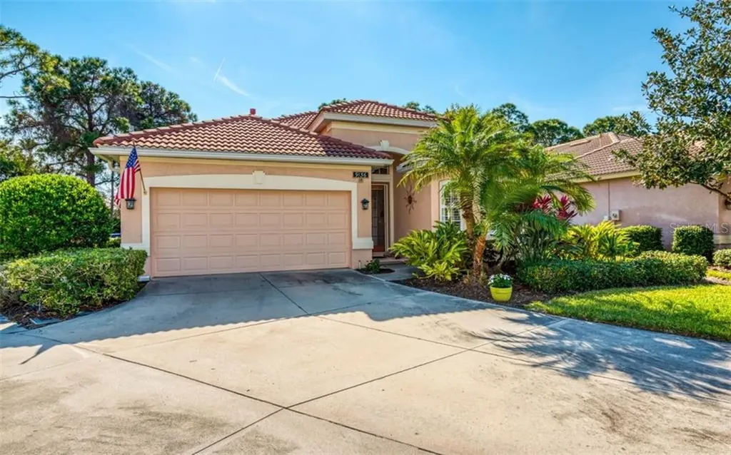 9136 Willow Brook Drive Sarasota FL 34238