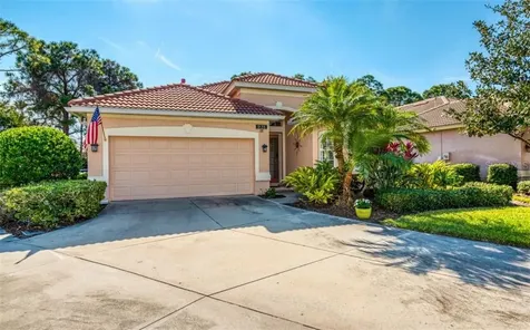 9136 Willow Brook Drive Sarasota FL 34238