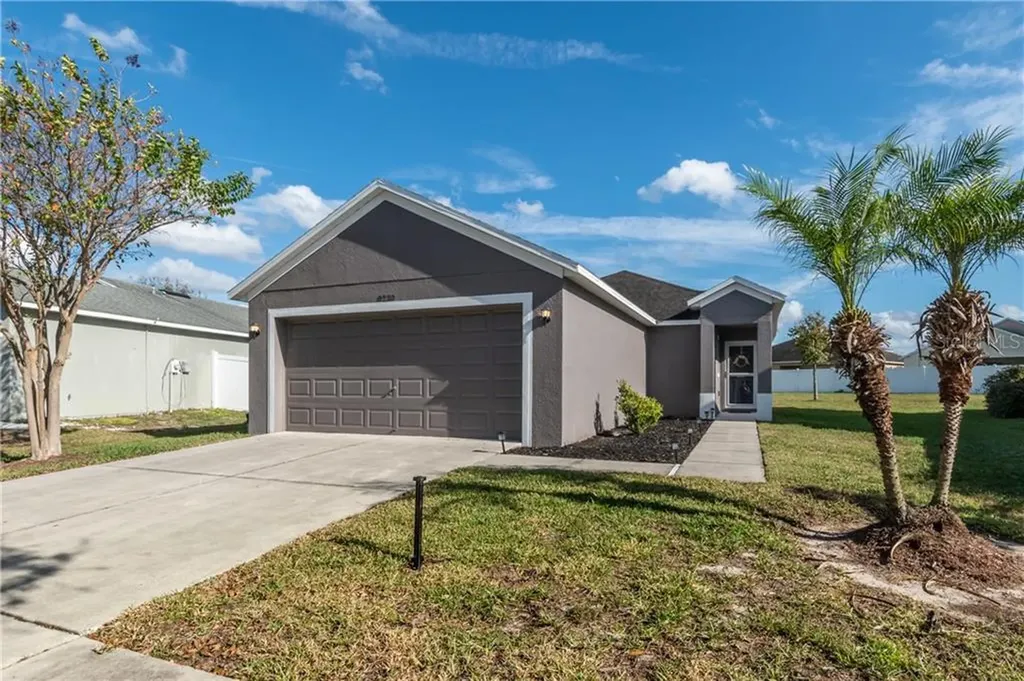 8230 Summer Wood Lane Riverview FL 33578