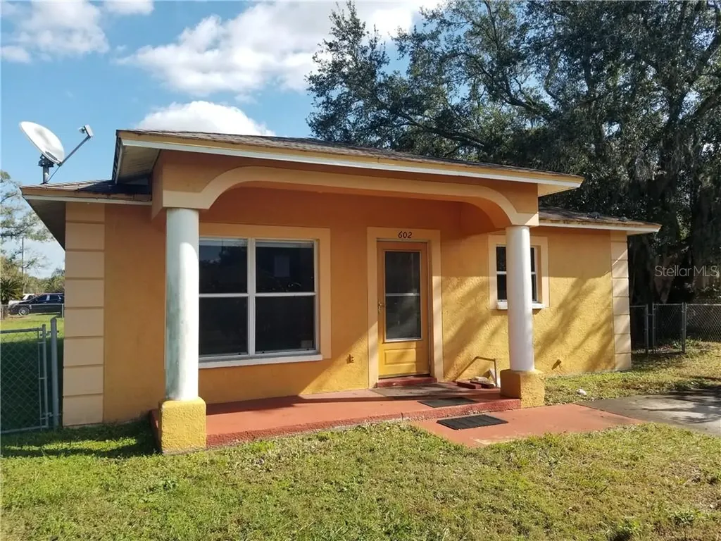 602 Wiggins Court Plant City FL 33563