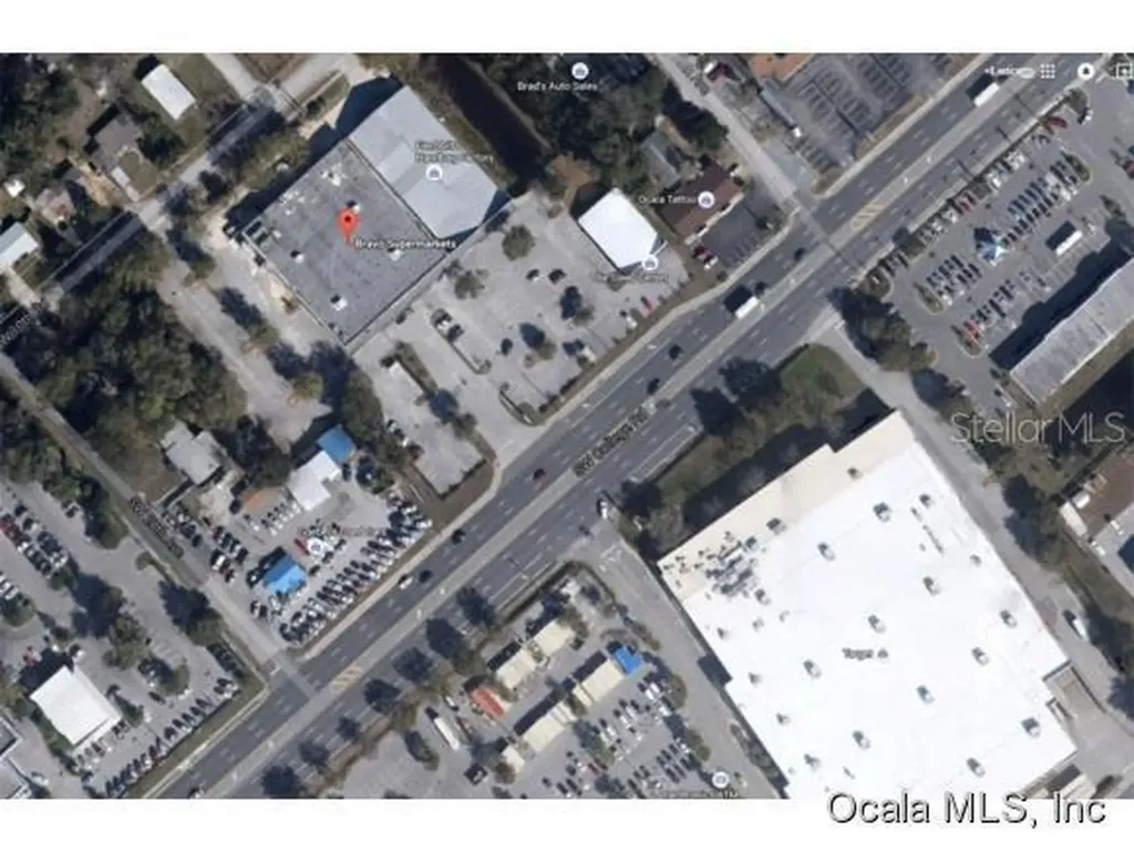 1927 SW College Road Ocala FL 34471