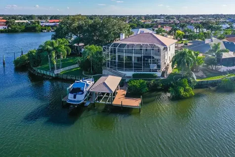 901 Allegro Lane Apollo Beach FL 33572
