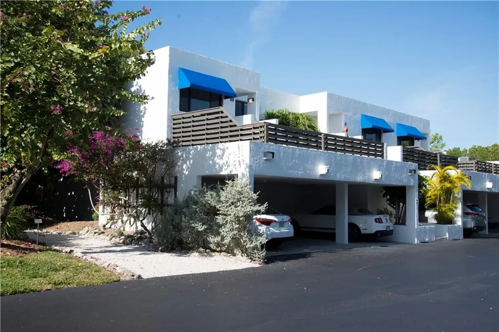 805 Bayport Way Longboat Key FL 34228