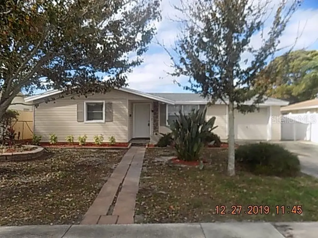 1531 Roundtree Road Holiday FL 34690