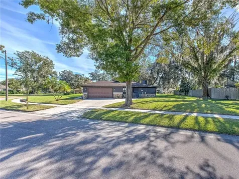 1605 Teakwood Drive Plant City FL 33563