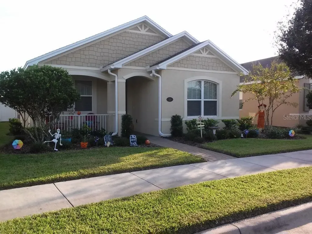 218 Thistledown Street Deland FL 32724