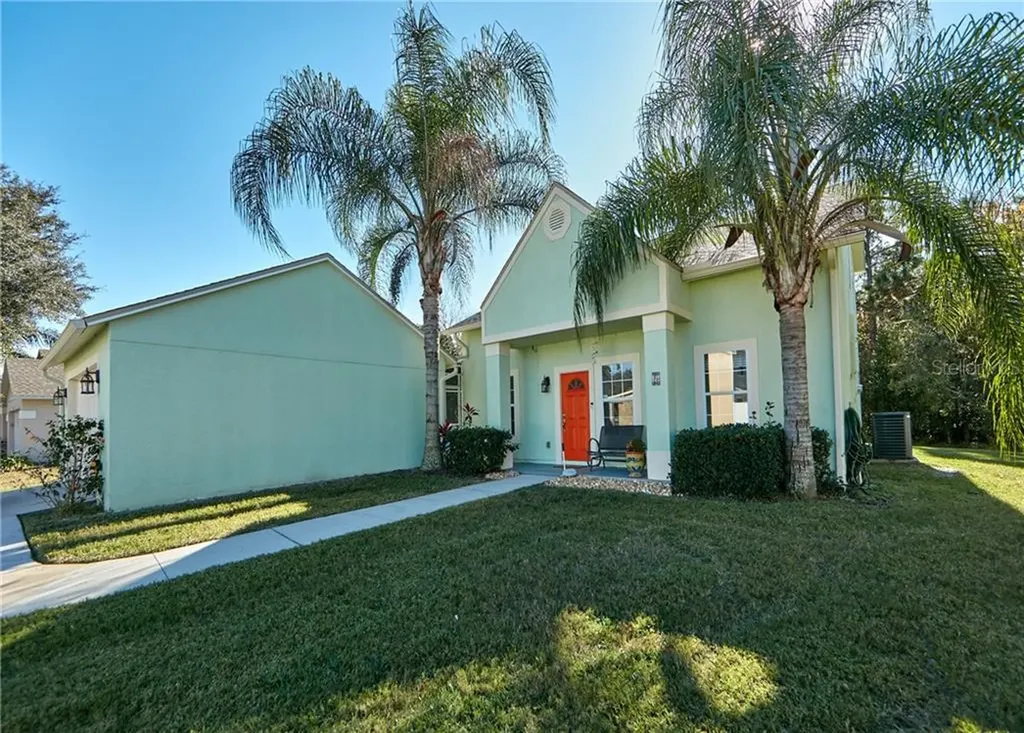525 Whittier Street Davenport FL 33896