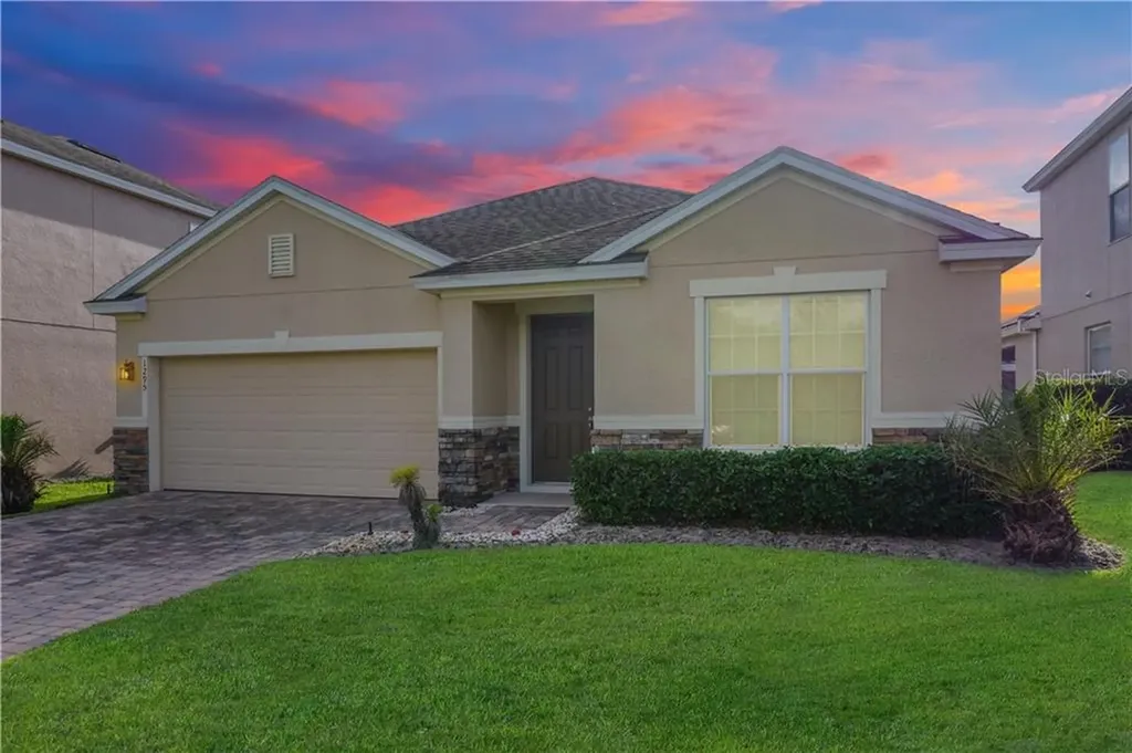 1295 Lexington Avenue Davenport FL 33837